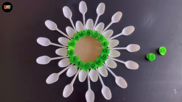 Beautiful Wall Hanging Craft Using Plastic Spoons / Paper Craft For Home Decoration / DIY Wall Mate смотреть онлайн