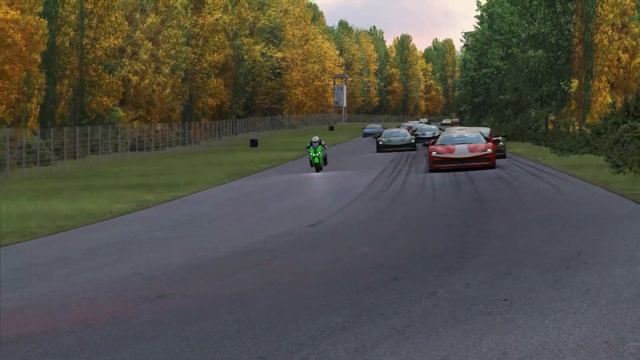 Kawasaki Ninja ZX-14 R vs Ferrari SF90 Stradale Sports at Monza Full Course смотреть онлайн