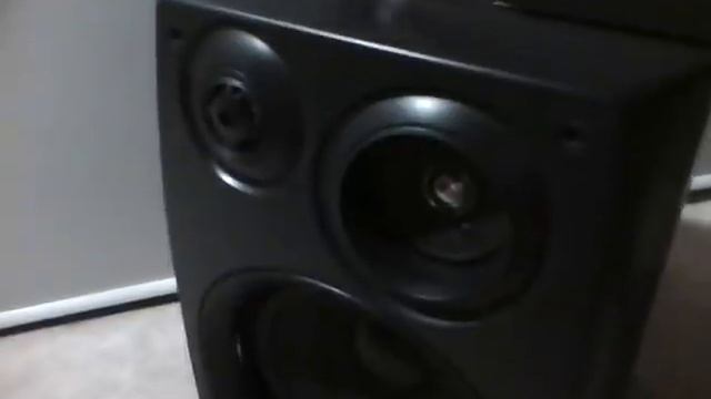 How To Take Apart A Aiwa Speaker