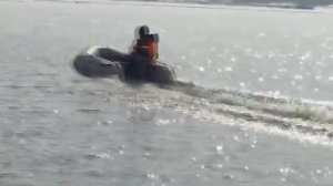 Открытие сезона 08,04,2012, лодка ПВХ 260 + ветерок 8.wmv