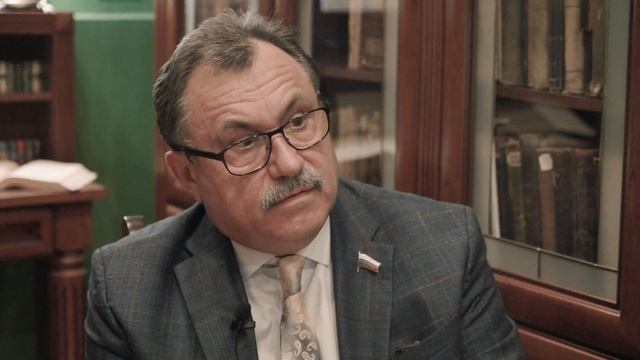 ХОЧУ УЗНАТЬ У РЕКТОРА КГМУ смотреть онлайн