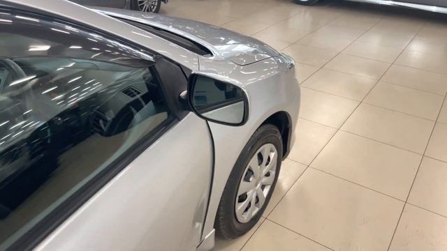 Toyota Corolla Fielder, 2012 год смотреть онлайн