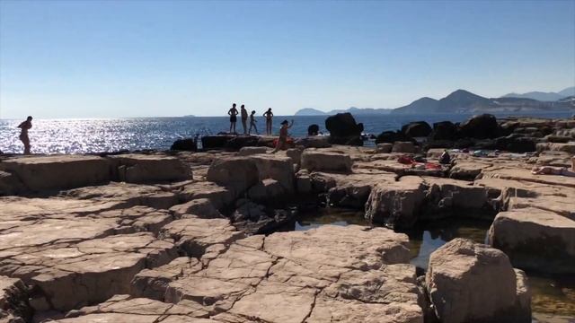 Обзор острова Локрум. Lokrum island. Песочный пляж в Дубровнике смотреть онлайн