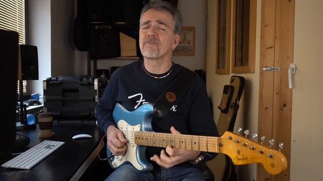 PEG (Steely Dan) short solo improv / guitar: Roland Cabezas смотреть онлайн
