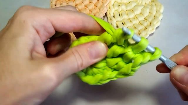 Как связать лист из трикотажной пряжи. смотреть онлайн