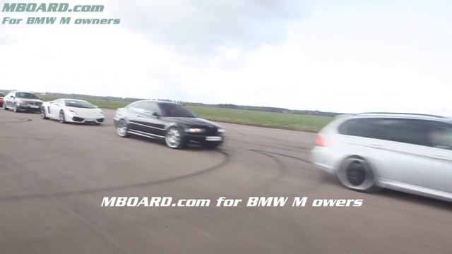 BMW M3 E92 Coupe 6-speed vs TVR Tuscan смотреть онлайн