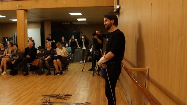 Видео Дневник БТР - День 4 - "Жить — это значит действовать." смотреть онлайн