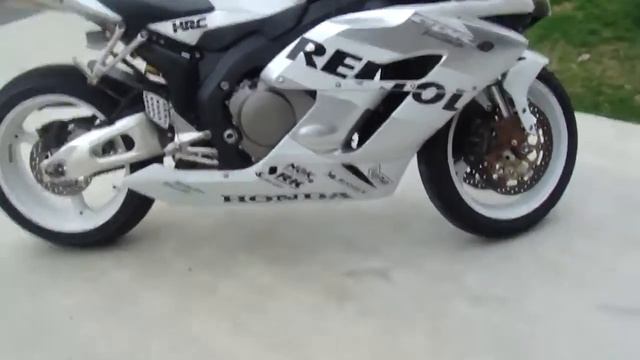 Мото Honda CBR 1000 RR