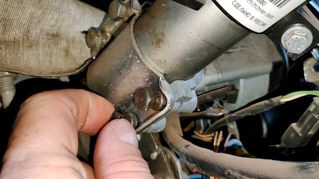 Замена замка зажигания на авто Лада Приора своими руками. смотреть онлайн