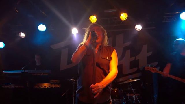 TOMMI LÄNTINEN & Co Plays Boycott - Backdoor Man (Live)