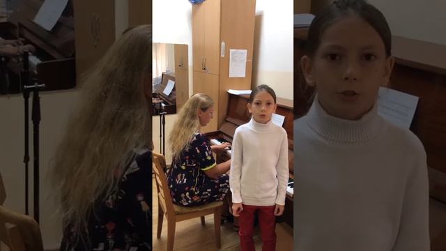 Муз. М. Минкова, сл. Ю. Энтина «Дорога добра» исп. Испирьян Кристиан смотреть онлайн