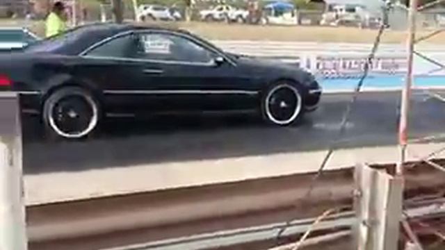 Mereceds 2003 CL 600 Drag racing смотреть онлайн