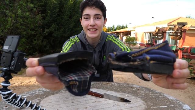 Cortando Objetos De Mi Hermana Con Un Cuchillo A 1000 ºC... *me Pilla*