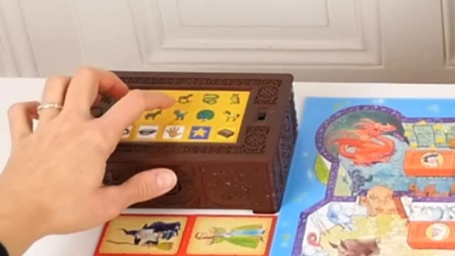 JEU - QUI L'A VU ? - L'Anneau Magique a disparu ! Qui est le Voleur ? - Jeu de société смотреть онлайн