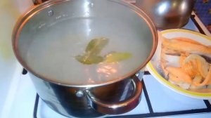 Суп из брюшек лосося (сёмги). Наваристая, сытная уха из красной рыбы