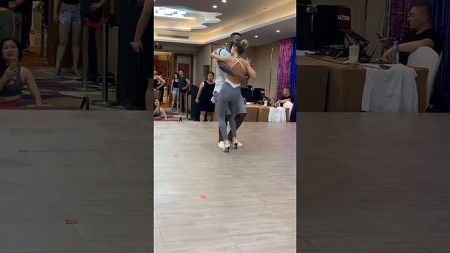 Kizomba Tony Pirata 2019 смотреть онлайн