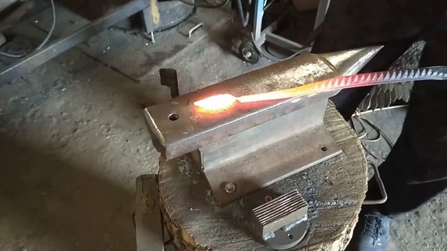 ковка необычной ложки для обуви смотреть онлайн