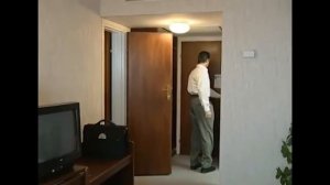 Челищев в Варшаве. Пан так боится полиции? У пана проблемы с законом?