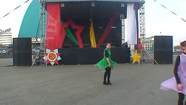 День Победы Барнаул влюблённый в Мир пл Баварина) смотреть онлайн