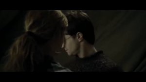 Гарри Поттер и Дары смерти ||| Танец Гарри и Гермионы??|||