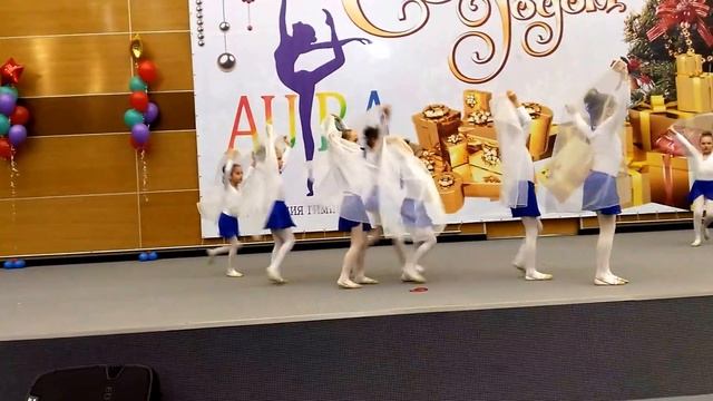 AURA КМР танец "Метель" смотреть онлайн