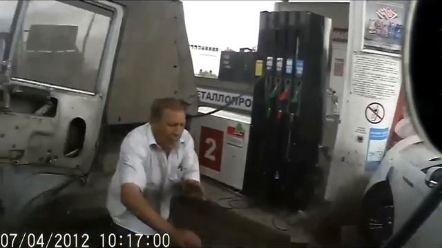 Luckiest dude in Russia - Orenburg смотреть онлайн