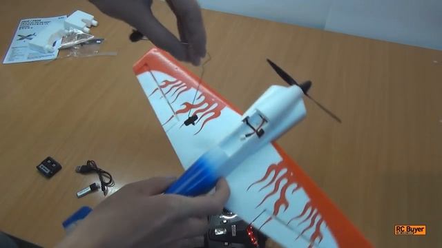 Самолет WLtoys F939 смотреть онлайн