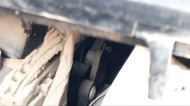 Печка дует холодным воздухом ,как самому открыть заслонку печки на Лада Приора . смотреть онлайн