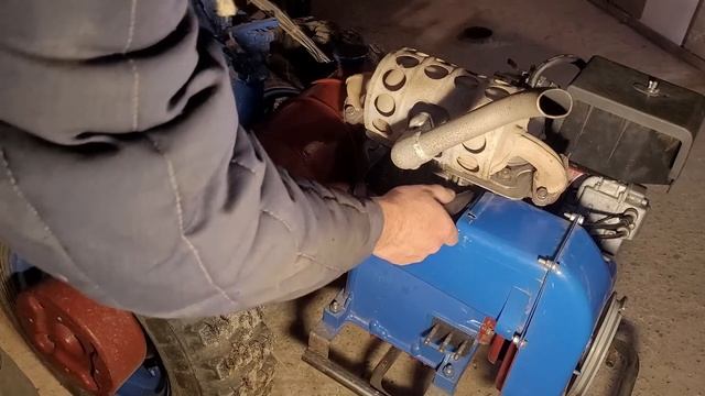 Возвращаю карбюратор К-45М3 на УД-25. смотреть онлайн