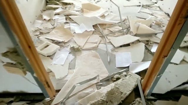 Заброшенные здания г Трехгорный, теплица, казарма стройбата, старая поликлиника и инфекция смотреть онлайн