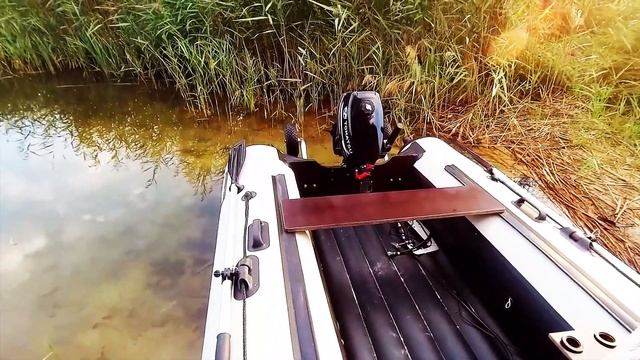 Обзор на лодку Хантер 335 А Лайт. Реальный отзыв. Советуем посмотреть. смотреть онлайн