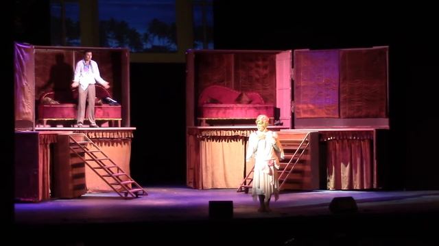 Дафна (Евгений Прудник), Джозефина (Петр Челяли). Мюзикл "В джазе только девушки".Фрагмент 3 смотреть онлайн