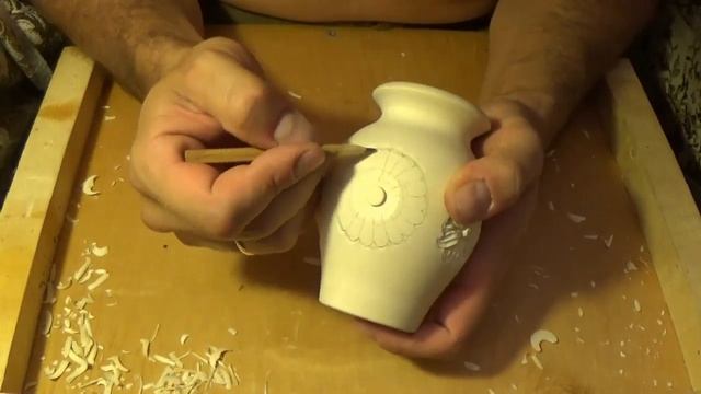 Резьба по дереву - Ромашки. Woodcarving.