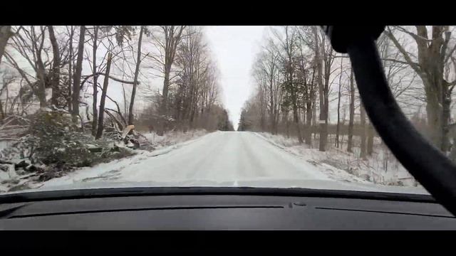 Driving 2022 Kia Carnival In Snow In Toronto, Canada