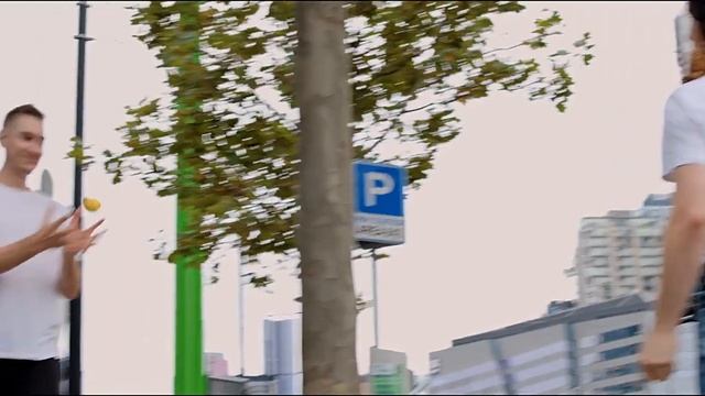 Lime Commercial Electric Scooter (Blackmagic 6K) - by Filmchrismaker смотреть онлайн