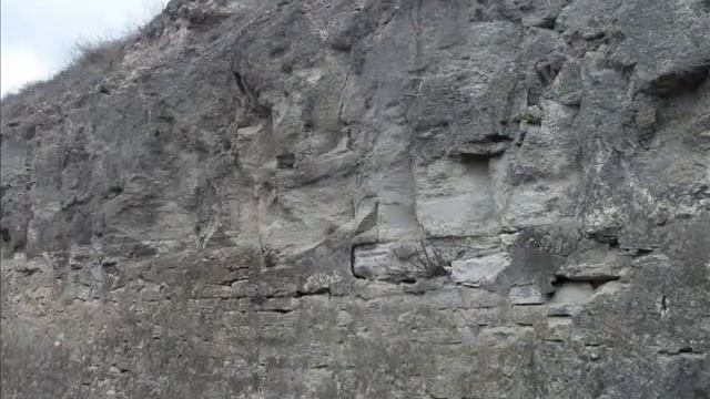 Железнодорожный тоннель 1870 года. Въезд во Флорешты.