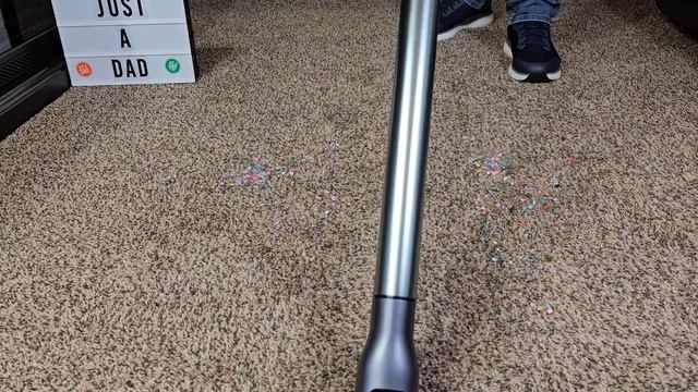 SAMSUNG Jet 75 Cordless Stick Vacuum- Why I don't like this one. смотреть онлайн