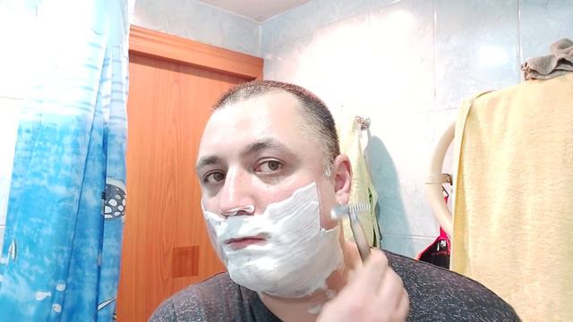 Бритьё. Muhle R41 Rosegold.лезвия Derby Extra автошейв FLOID Vigoroso смотреть онлайн