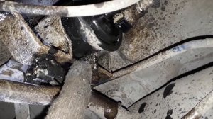 замена бензинового фильтра Geely emgrand 2014г.