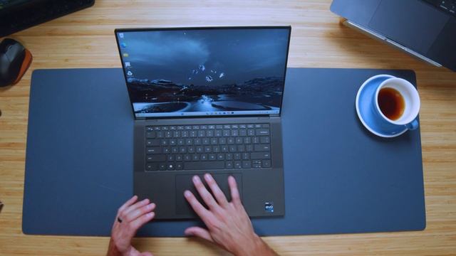 A Timeless Best in CLASS Classic // 2023 Dell XPS 15 Arc A370M смотреть онлайн