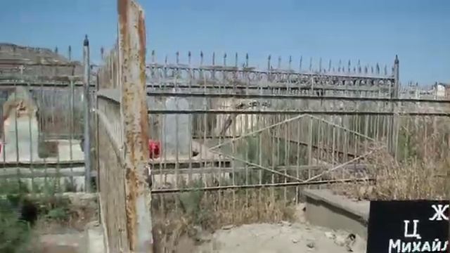 Гобустан-Дуванный (Азербайджан) июнь 2013