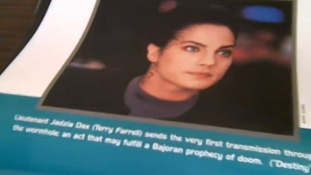 Terry Farrell 1997 Calendar смотреть онлайн