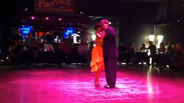 Milonga : José Artigas y Veronica Cordero - Salle Piantaos, Nîmes 2012 смотреть онлайн