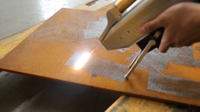 станок лазерной очистки-Удалить ржавчину смотреть онлайн