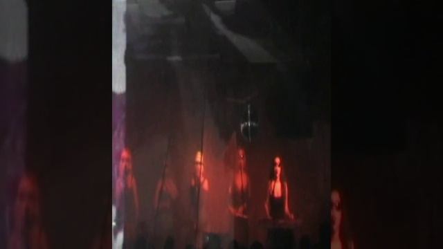 Amikristi and bad sisters @ Amigdala sab 12 gen 08 смотреть онлайн