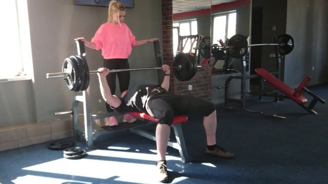 Жим лёжа. смотреть онлайн