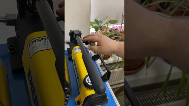 Ручной обжимной станок P16HP Samway смотреть онлайн