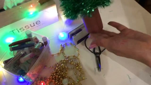 Ёлочка из втулки и конуса своими руками! Мастер класс! смотреть онлайн