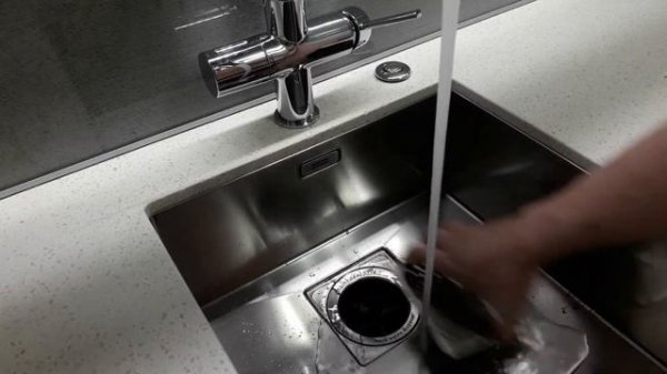 Insinkerator Evolution 150 - измельчение