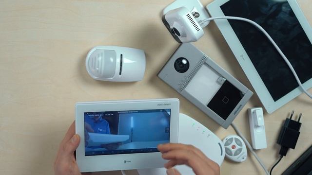 Обзор IP-видеодомофонов Hikvision на Android: KH9310-WTE1 и KH9510-WTE1 смотреть онлайн
